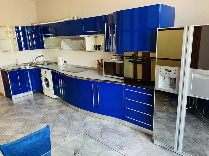 Баку: Panoramic Apartments 200 M2 Of Space