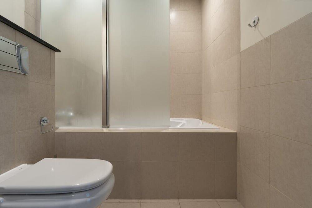 Дубай: Stylish And Ideal Apartment In Downtown!