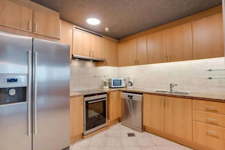 Дубай: Uniquely Designed Apartment Dubai Marina Views