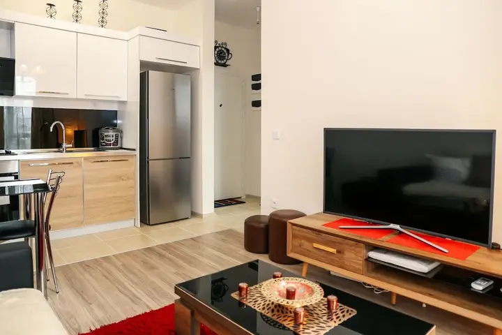 Hosthub Apartment at Green Diamond C2 — фото 3
