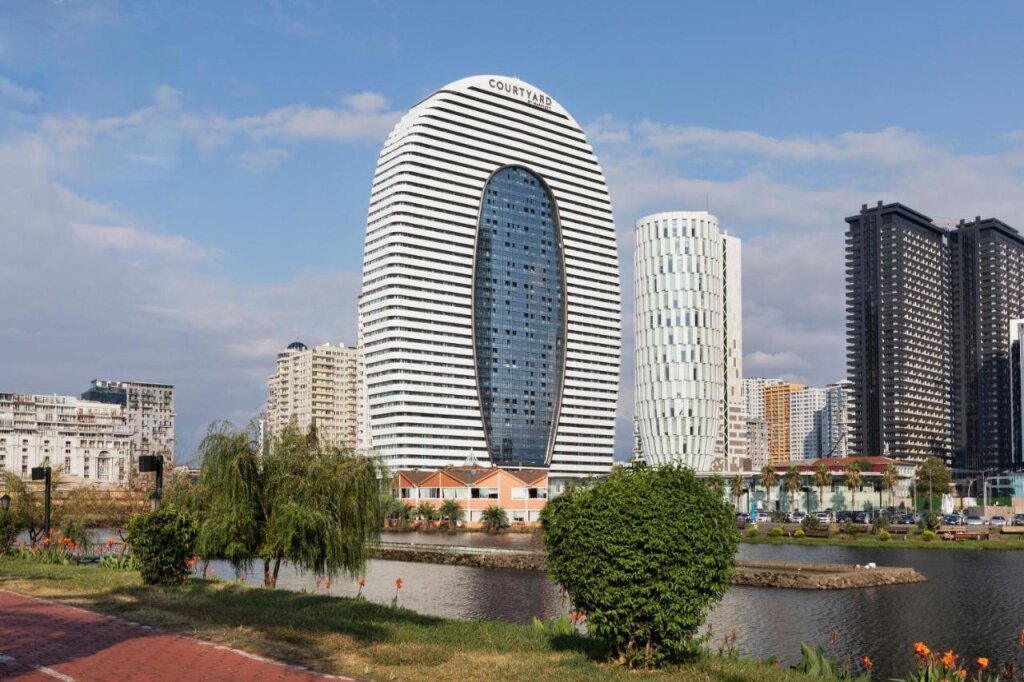 Hotel Courtyard by Marriott Batumi — фото 2