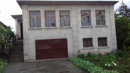 Зугдиди: Chikava Apartment