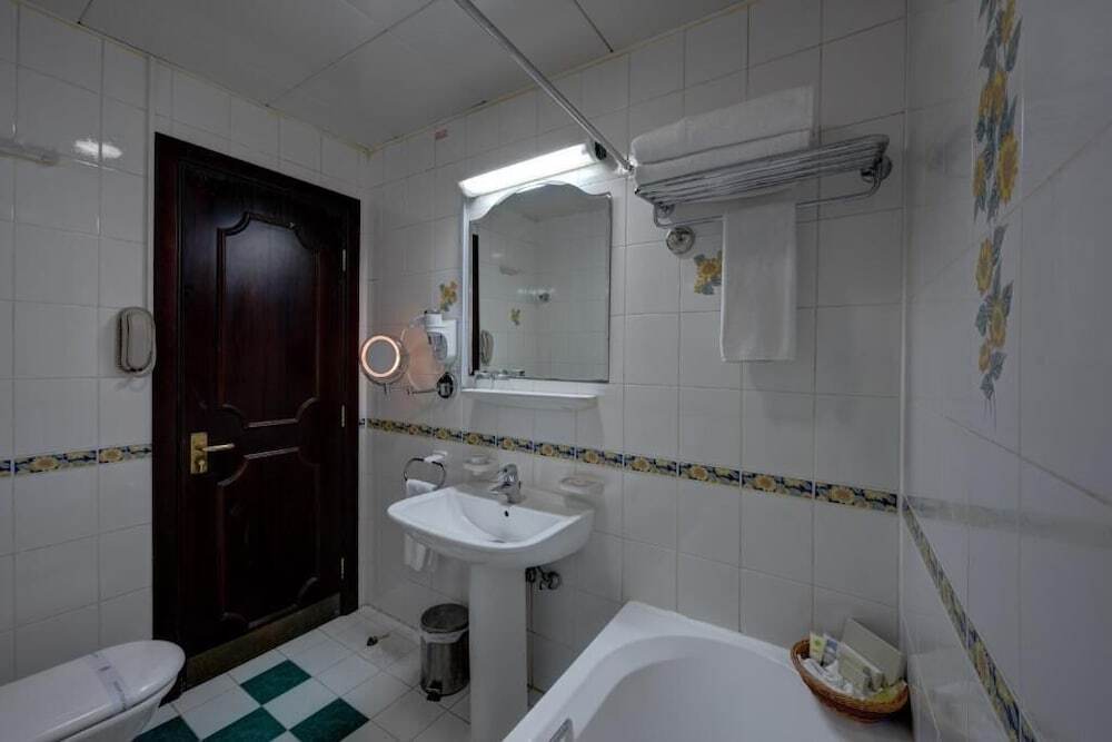 Абу-Даби: Al Nakheel Hotel Apartments
