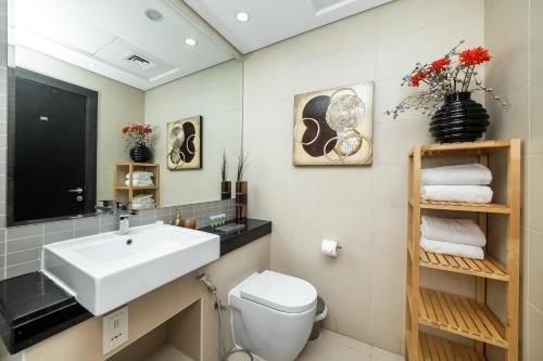 Дубай: Luton Vacation Homes - Silverene Tower Dubai Marina