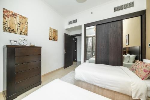 Дубай: Luton Vacation Homes - Silverene Tower Dubai Marina