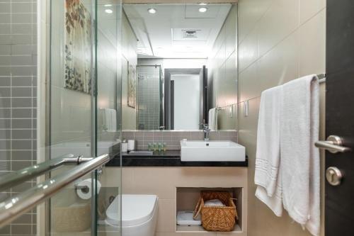 Дубай: Luton Vacation Homes - Silverene Tower Dubai Marina