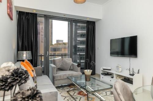 Дубай: Luton Vacation Homes - Silverene Tower Dubai Marina
