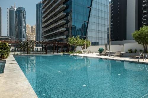 Дубай: Luton Vacation Homes - Silverene Tower Dubai Marina