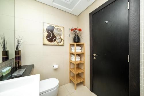 Дубай: Luton Vacation Homes - Silverene Tower Dubai Marina