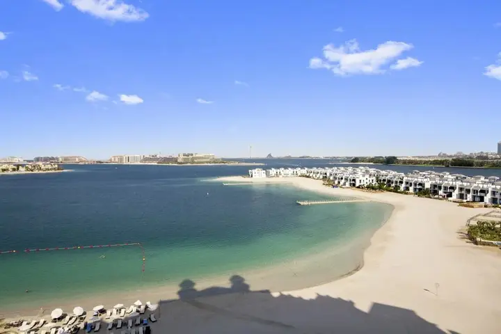 Дубай: Bespoke Residences - Shoreline Al Haseer