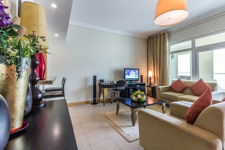 Дубай: Bespoke Residences - Shoreline Al Haseer