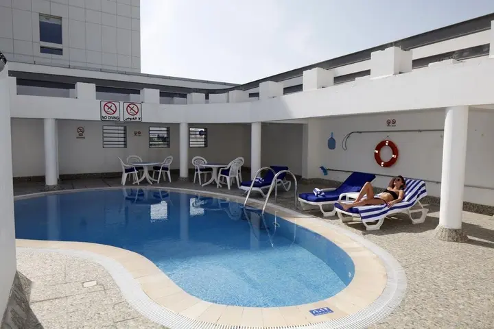 Дубай: Avari Al Barsha Apartment Hotel