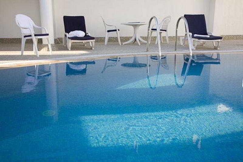 Дубай: Avari Al Barsha Apartment Hotel
