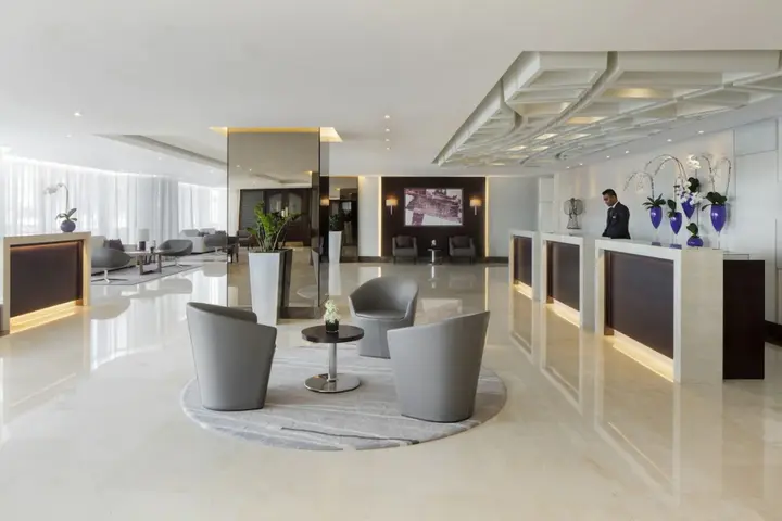 Дубай: Jumeira Rotana Hotel