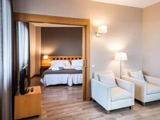 Дубай: Отель Towers Rotana