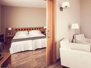 Дубай: Отель Towers Rotana