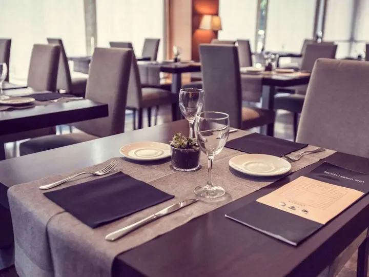 Дубай: Отель Towers Rotana