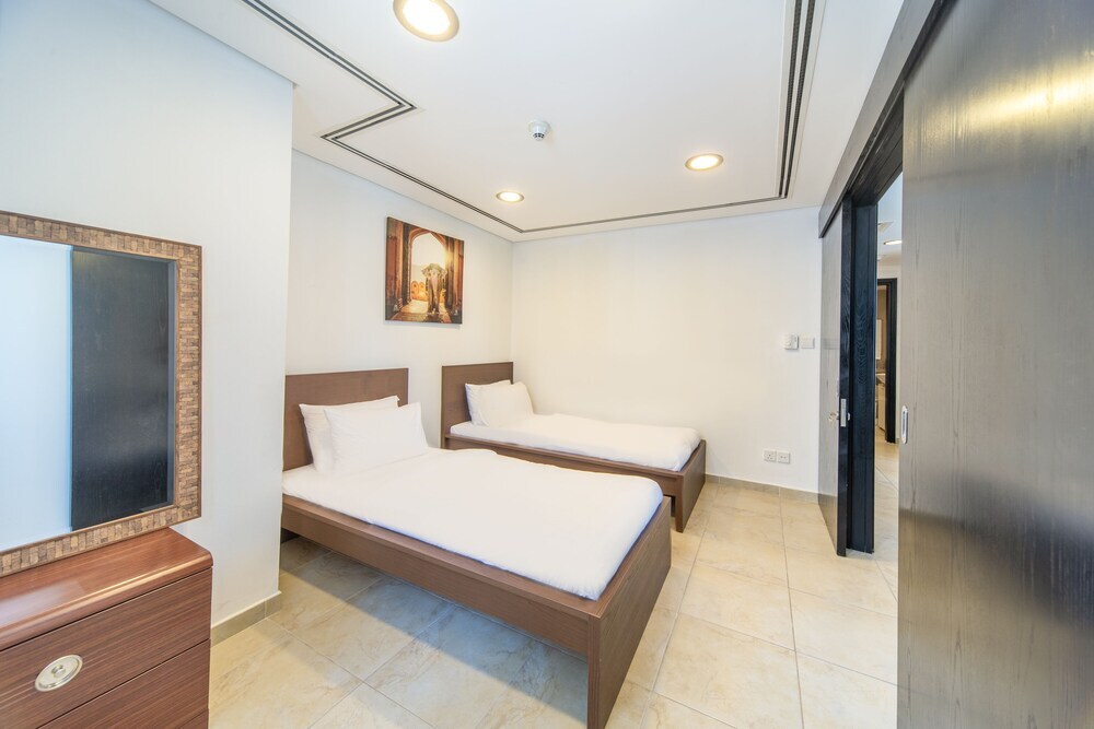 Дубай: bnbme | Gold Crest Views | 2 BDR