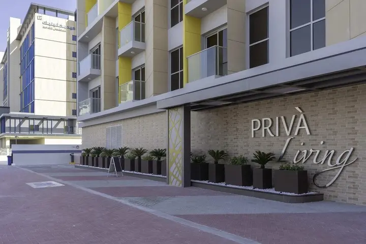 Дубай: Desert View Spacious Layout Pool & Gym 4914