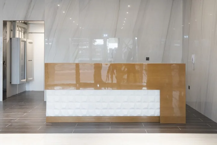 Дубай: Spacious Layout Premium Facilities Brand New 4894