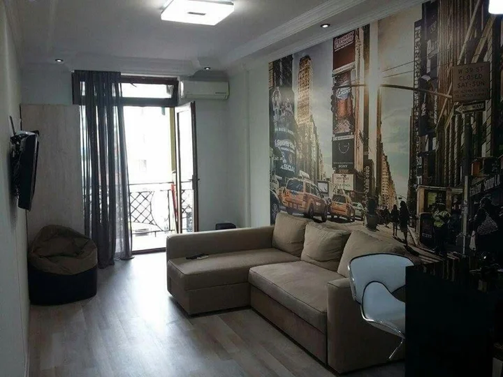 Батуми: Apartment on Chavchavadze Street 34