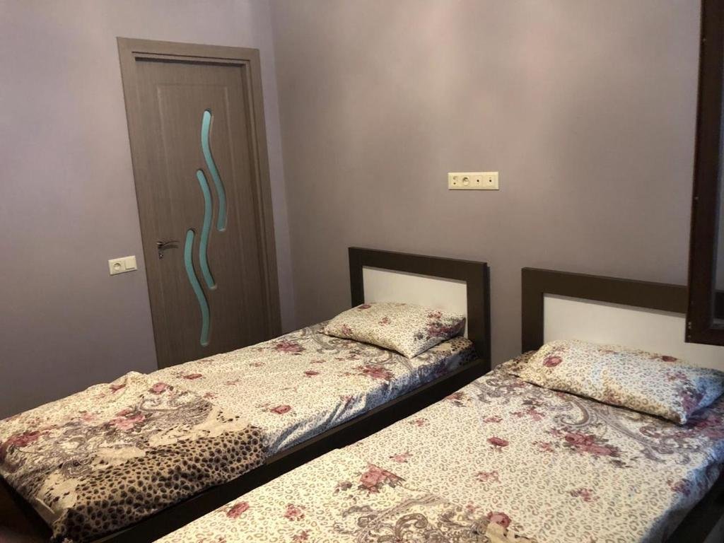 Батуми: Apartment In Magnolia