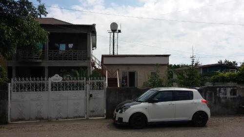 Батуми: Guest House Adlia 14