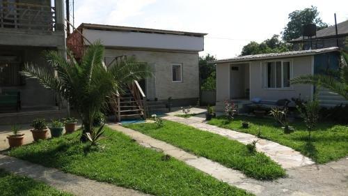 Батуми: Guest House Adlia 14