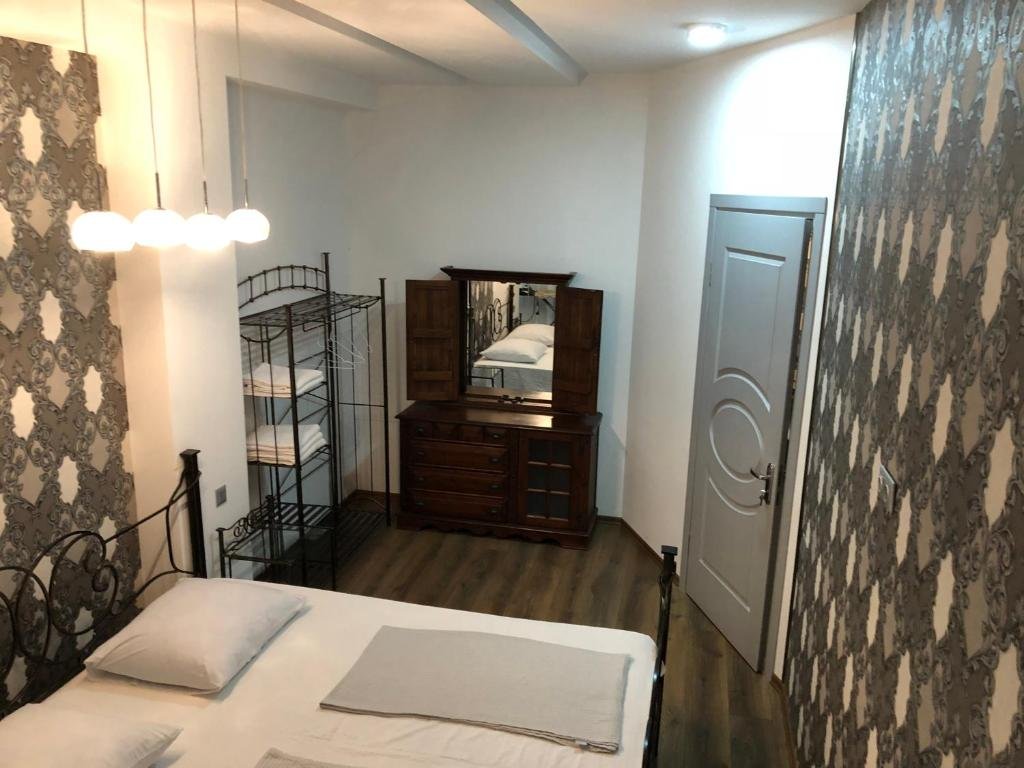 Батуми: Private Apartment 1