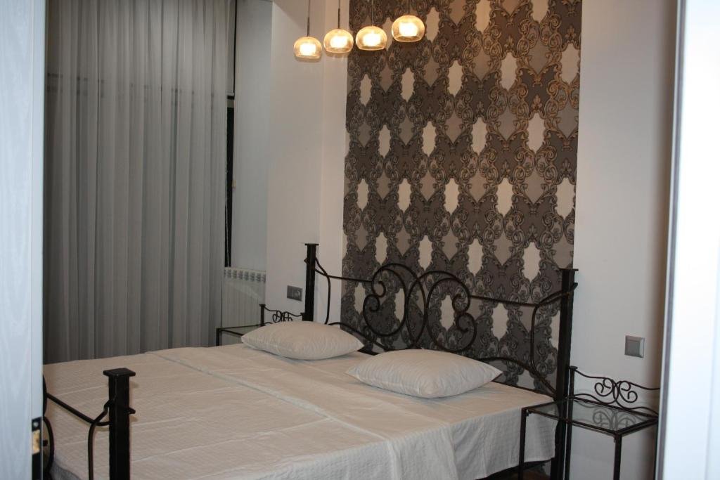 Батуми: Private Apartment 1