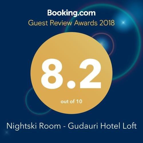 Гудаури: Nightski Room Gudauri Hotel Loft