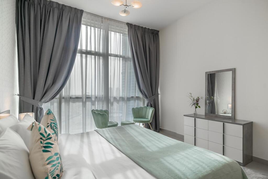 Дубай: Beautiful 1b flat in Oudah Tower