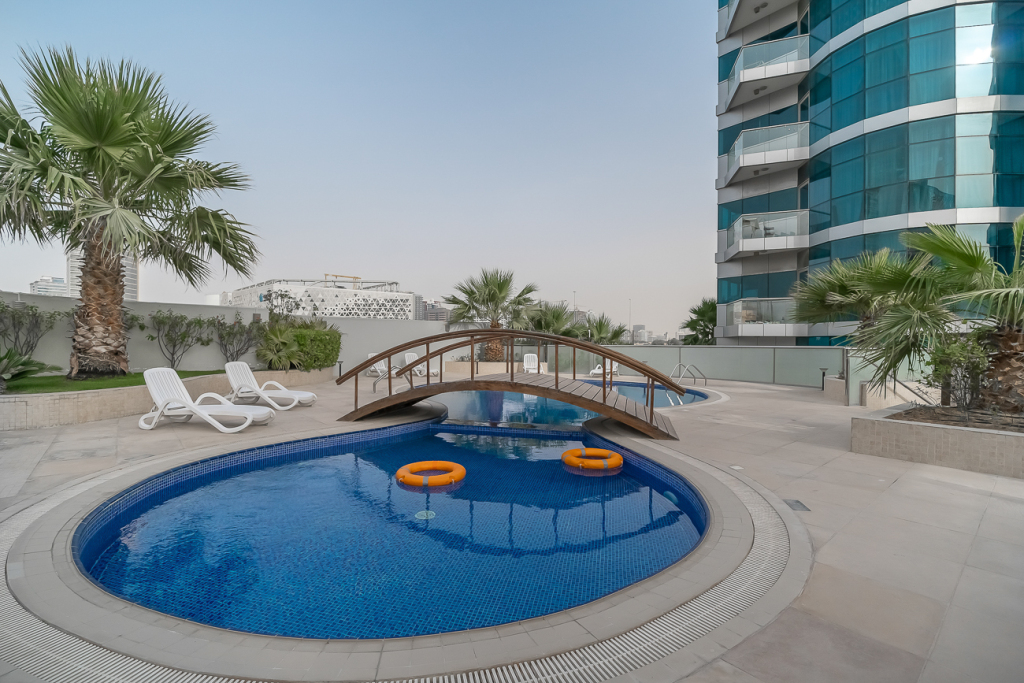 Дубай: Beautiful 1b flat in Oudah Tower