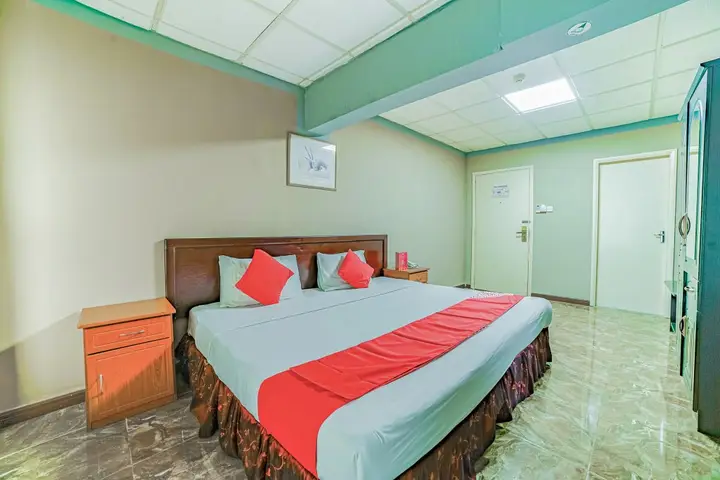 OYO 394 Dana Al Buhairah Beach Hotel — фото 3