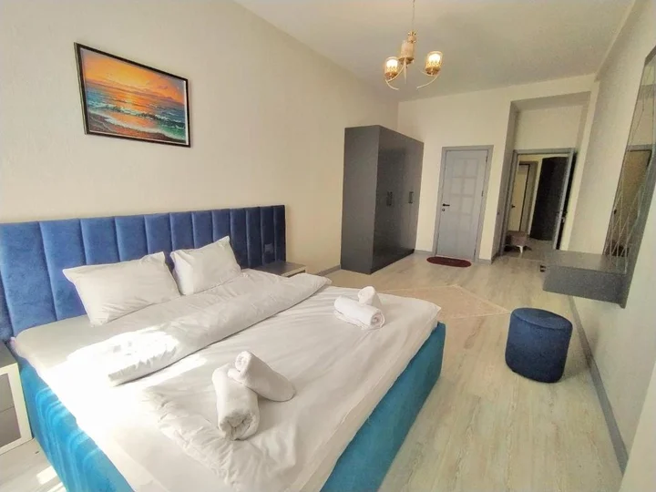 Баку: Two bedroom apartmetns near Nizami street