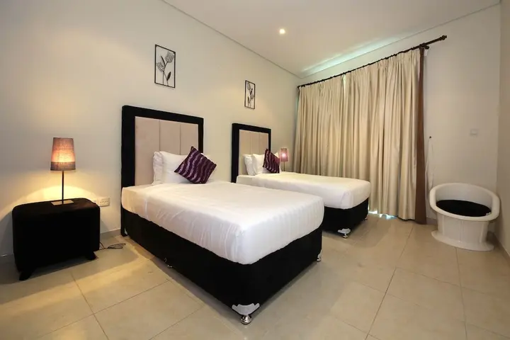 Дубай: 2 BR Apartment - Ocean Heights - MSG 8736