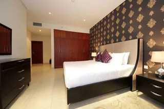 Дубай: 2 BR Apartment - Ocean Heights - MSG 8736