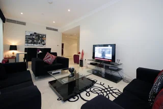 Дубай: 2 BR Apartment - Ocean Heights - MSG 8736