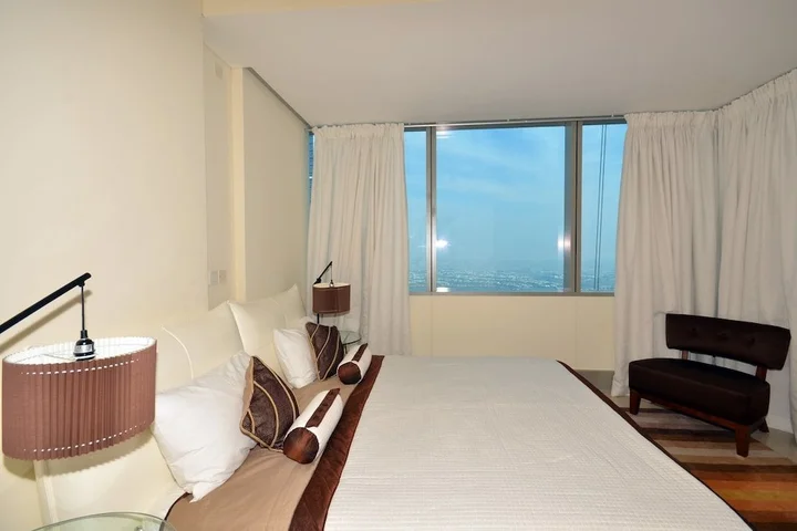 Дубай: 2 BR Apartment - Ocean Heights - MSG 8736