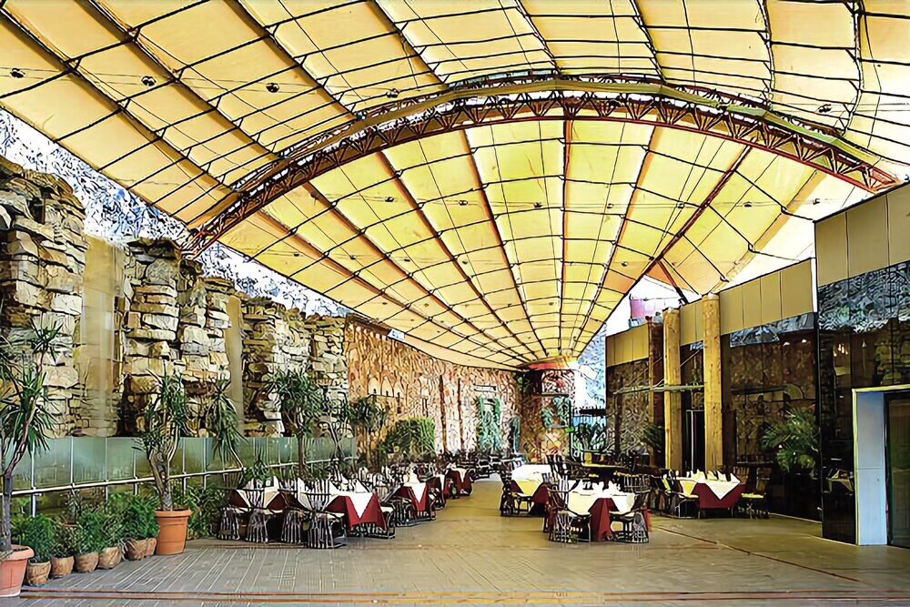 Ереван: Bellagio Hotel Complex