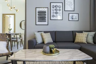 Дубай: Sleek & Serene Apartment w/ Stunning Marina Views