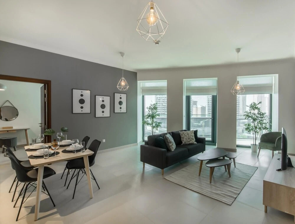 Дубай: 5 Apt in Architectural Marvel of Dubai