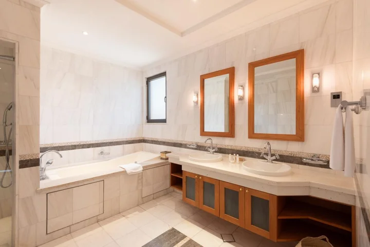 Дубай: Maison Privee - Luxury 5BR Villa with Private Pool and Beach