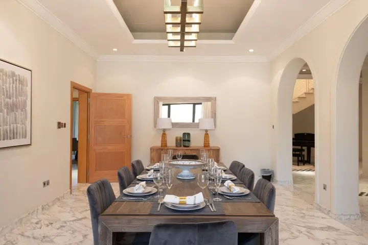 Дубай: Maison Privee - Luxury 5BR Villa with Private Pool and Beach
