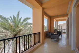 Дубай: Maison Privee - Luxury 5BR Villa with Private Pool and Beach