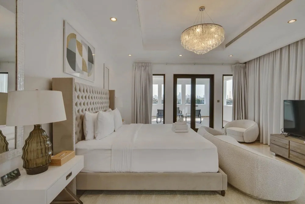 Дубай: 5 Villa w Private Pool Beach on Palm Jumeirah