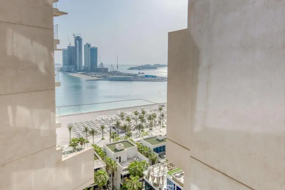 Дубай: Serene Seaview 1 Bedroom In Five
