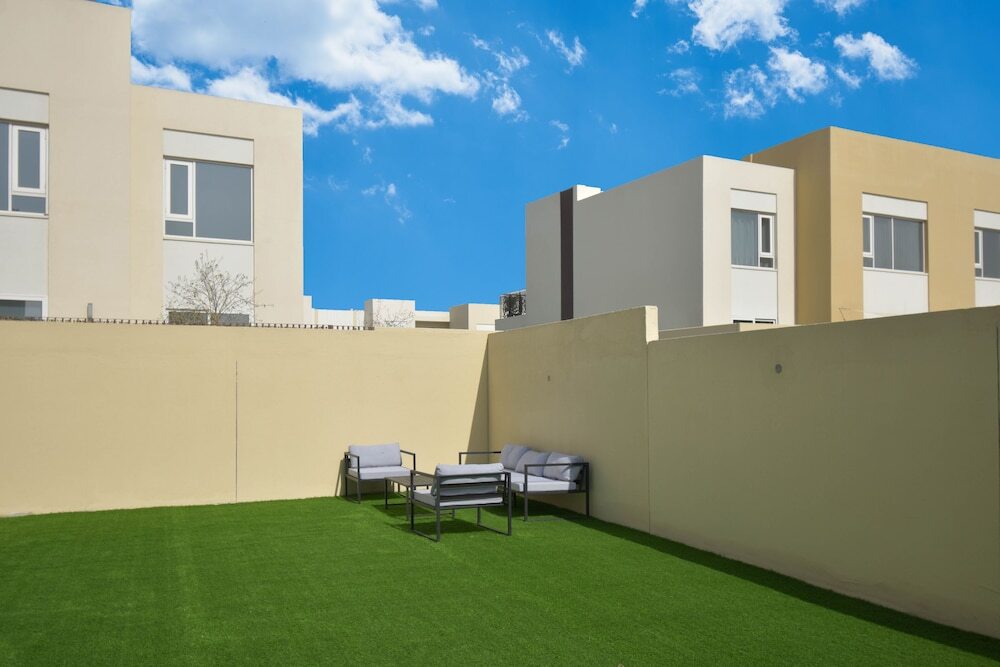 Дубай: Elegant 3 BR Dubai South