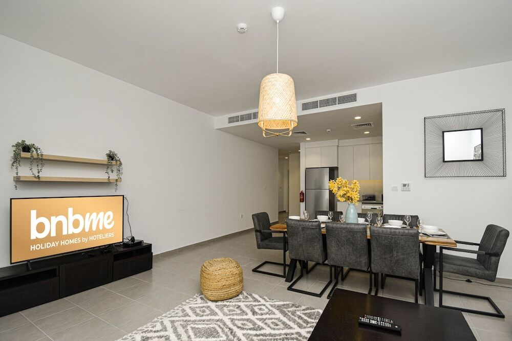 Дубай: Elegant 3 BR Dubai South
