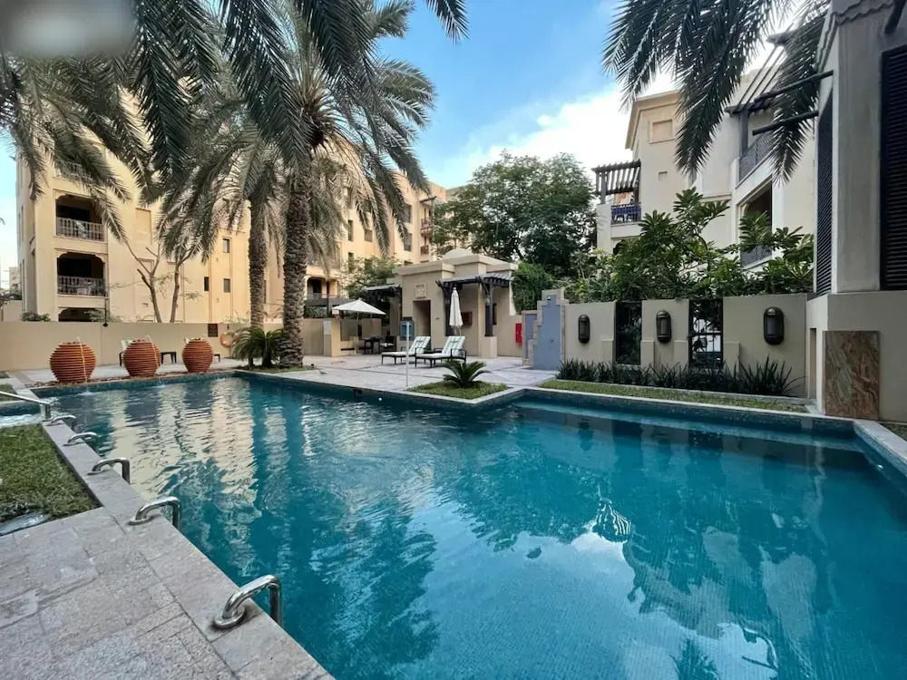Дубай: Dashing 2B Apt in Old Downtown